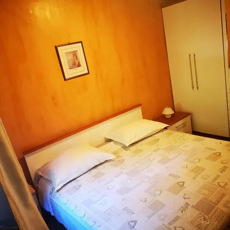 Marisa Apartment Porec